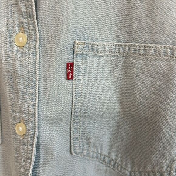 NWT Levi’s Denim Knot Front Top size Large - Picture 2 of 6